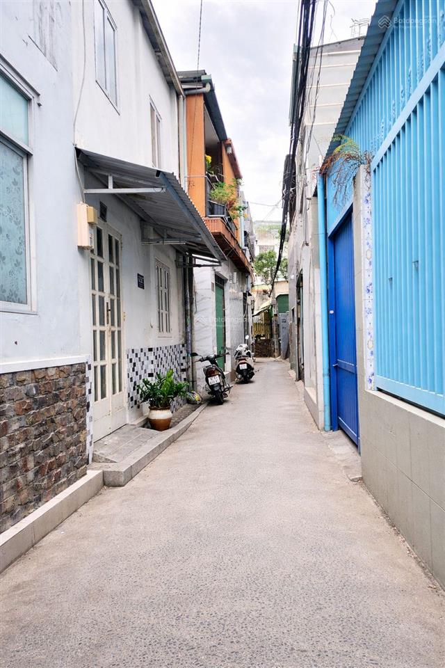 Chỉ 3 tỷ hơn  nhà trường thọ  ngang 5.5m  gần đặng văn bi
