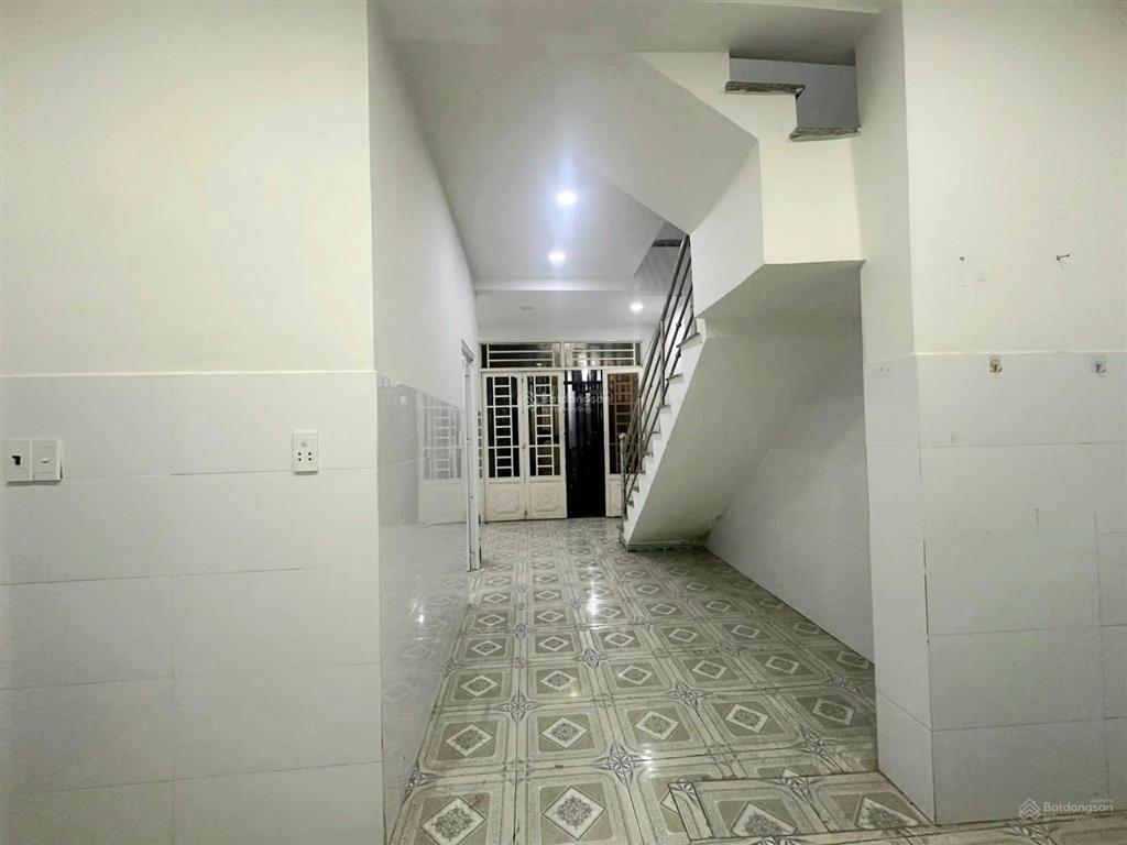 Chỉ 3 tỷ hơn  nhà trường thọ  ngang 5.5m  gần đặng văn bi