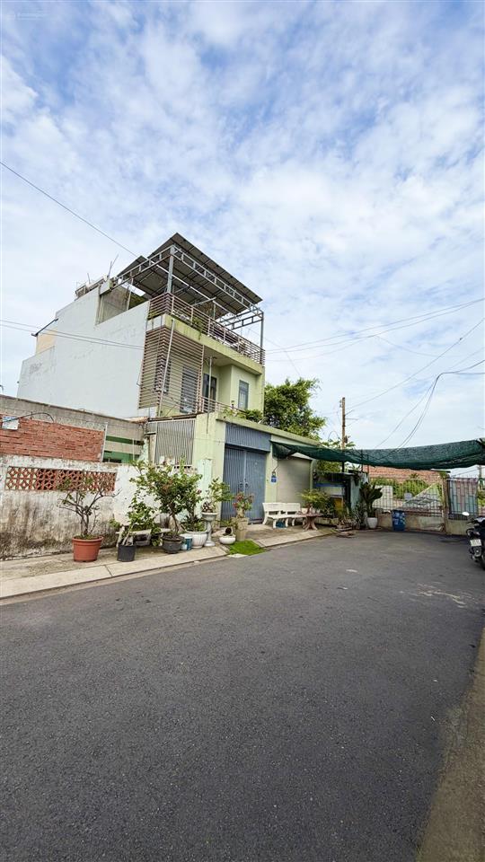 Chỉ 4.3 tỷ  59m² vuông vức  2 mặt tiền trước sau  hẻm xe tải  đường 11 linh xuân