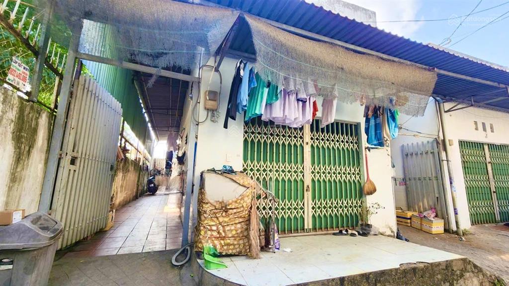 Chủ giảm sâu từ 5.5 tỉ về 4.3 tỉ  109 m2  nhà trọ có dòng tiền  100m tới đường nhựa trường thọ
