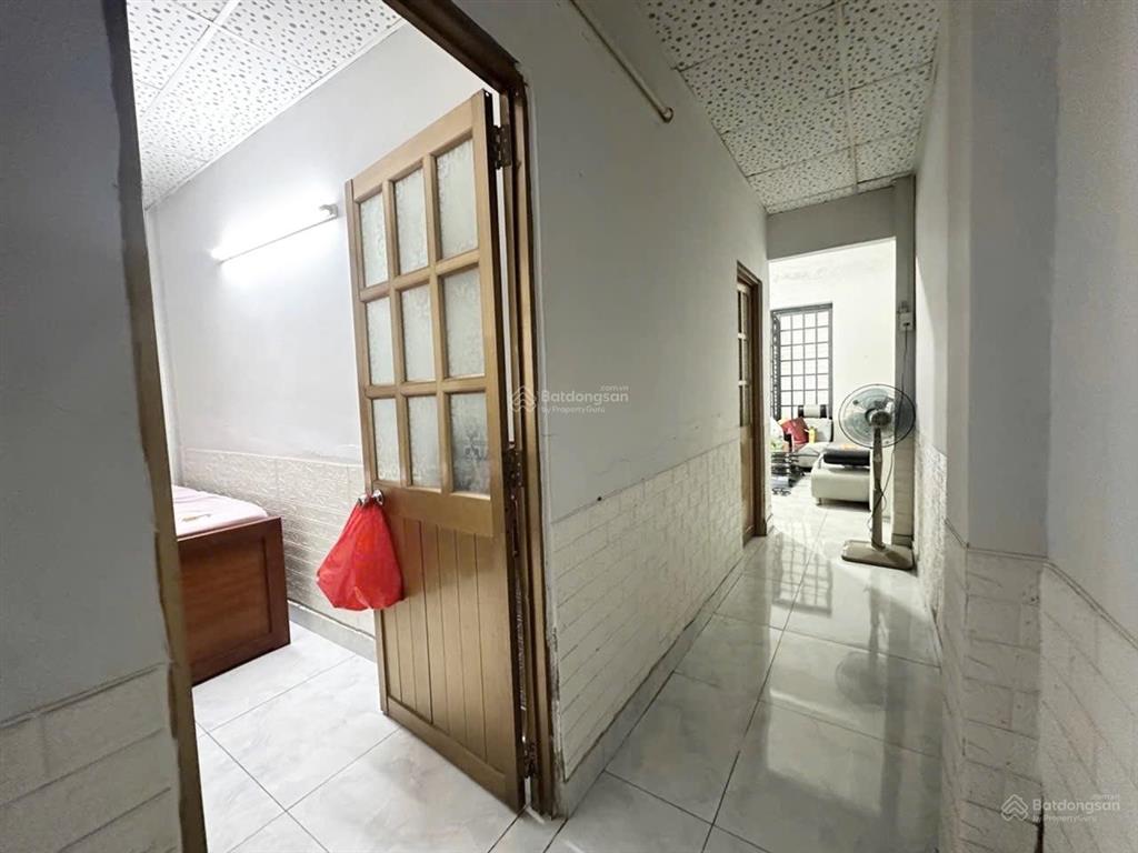 Chỉ 3,9 tỷ  hẻm ô tô 1 trục  200m tới vành đai 2 linh đông  ngang 5m nở hậu  dtsd 68m2 nhà cấp4