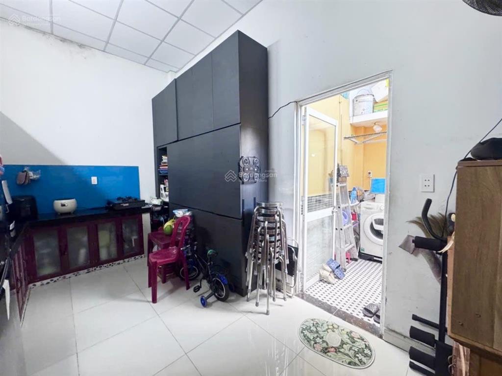 75m2  nhà trường thọ  5,7 tỉ  hẻm vf3 đi 200m tới vành đai 2  ngang 5m thoáng