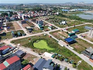 Bán đất đấu giá đồng vân,quang châu,việt yên, bắc giang(pnếnhbắc ninh) giá 4,5 tỷ,kinh doanh luôn