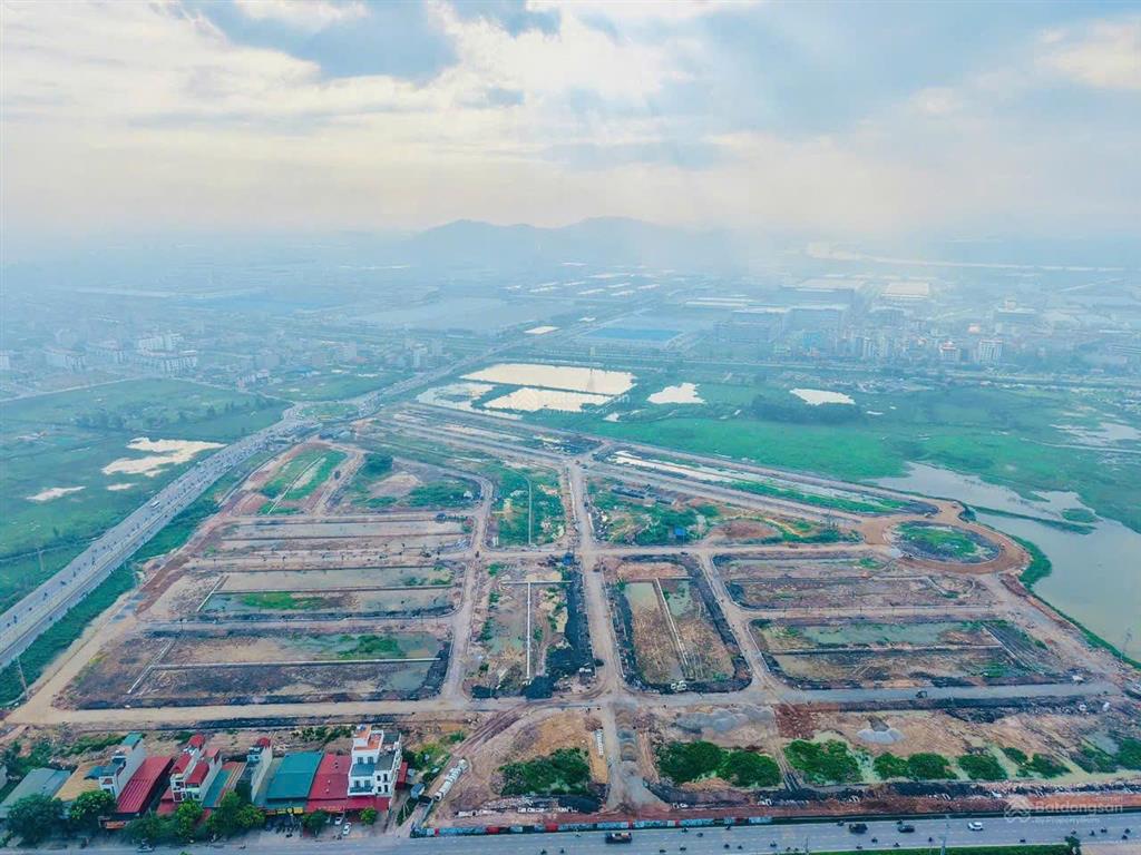 Bán đất nền dự án tabudec việt yên, giá hơn 4ty800,dt 90m2, đông nam