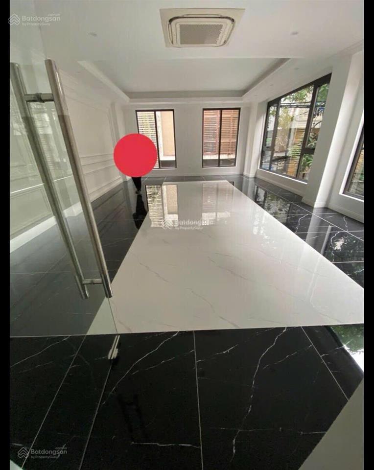 Bán nhà mặt phố lò đúc nhà còn mới thang máy lô góc dt thực tế 56m2 x 5t x mt 6m giá chỉ 21,8 tỷ
