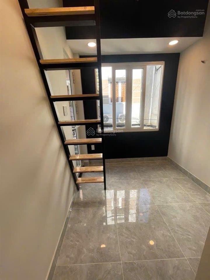 Nhà gò vấp giá 3.69 tỷ, giáp ranh bình thạnh