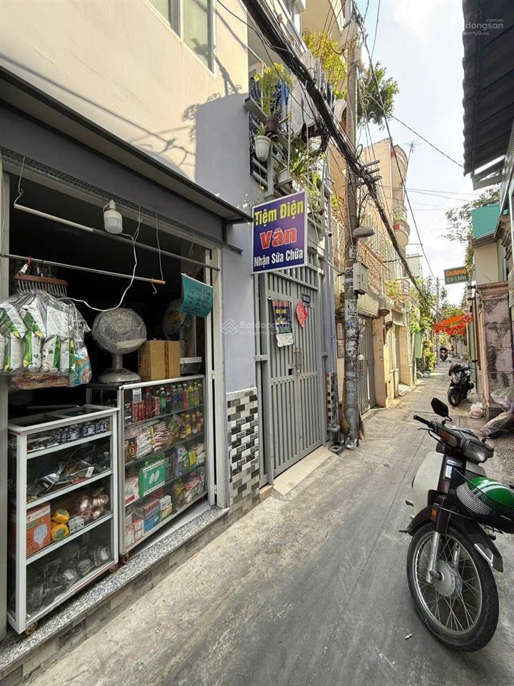 Nhà gò vấp giá 3.69 tỷ, giáp ranh bình thạnh