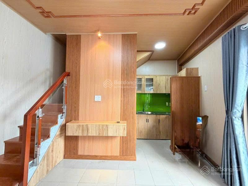 2 tầng  lê quang định, p7, bình thạnh  10m ra ô tô  nhà mới 3.9 tỷ.