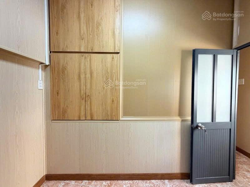 2 tầng  lê quang định, p7, bình thạnh  10m ra ô tô  nhà mới 3.9 tỷ.