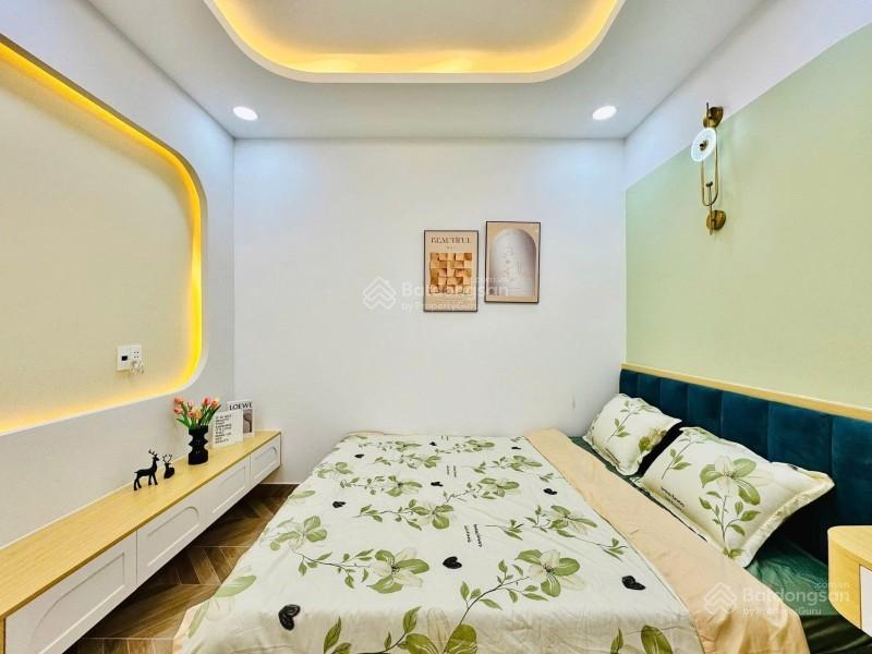 Bình thạnh  nhà đẹp 2 tầng  ở ngay  45m2  2 tầng btct  3 phòng ngủ (1pn trệt)  6.79 tỷ