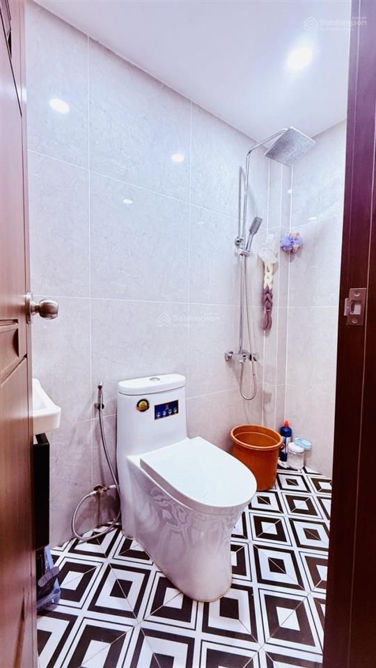 Nhà 4 tầng sát mặt tiền vạn kiếp  hẻm 7 chỗ đỗ cửa  giá chỉ 4.2 tỷ
