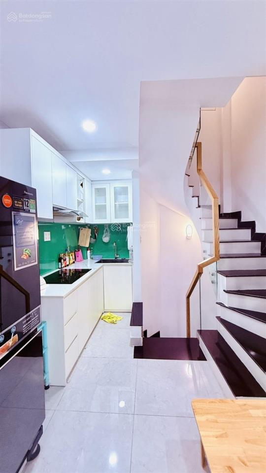 Nhà 4 tầng sát mặt tiền vạn kiếp  hẻm 7 chỗ đỗ cửa  giá chỉ 4.2 tỷ
