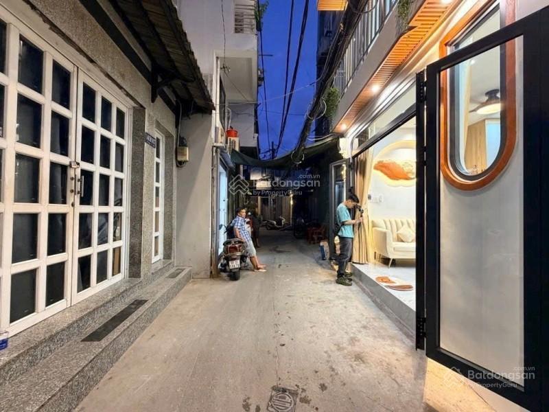 Nhà đẹp tùng vũ tùng  ngay chợ bà chiểu  bình thạnh  căn góc hẻm 4m  giá 3,95 tỷ tl.