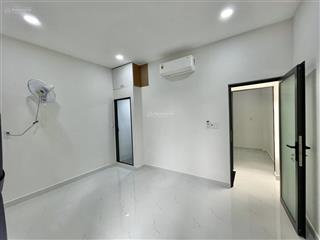 Nhà mới  ngay học viện cán bộ  hẻm 1 trục sát mt  dt 4.1 x 7.5  2 tầng đúc 2pn 3wc  4.779 tỷ
