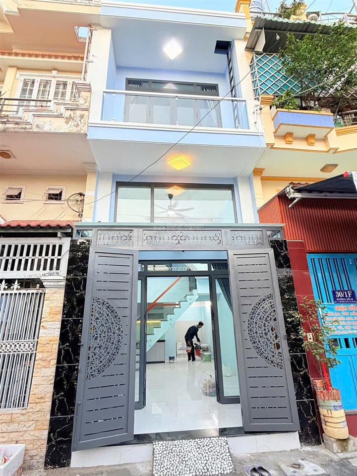 Mặt tiền đường 45 chợ bình triệu quốc lộ 13.