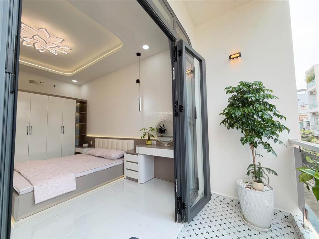 Nhà mới đẹp, hẻm ô tô tại tân bình! 6ty6
