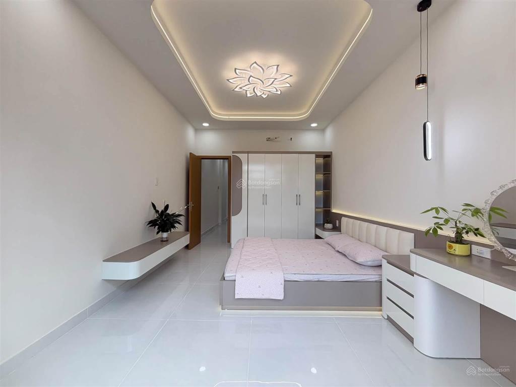 Nhà mới đẹp, hẻm ô tô tại tân bình! 6ty6