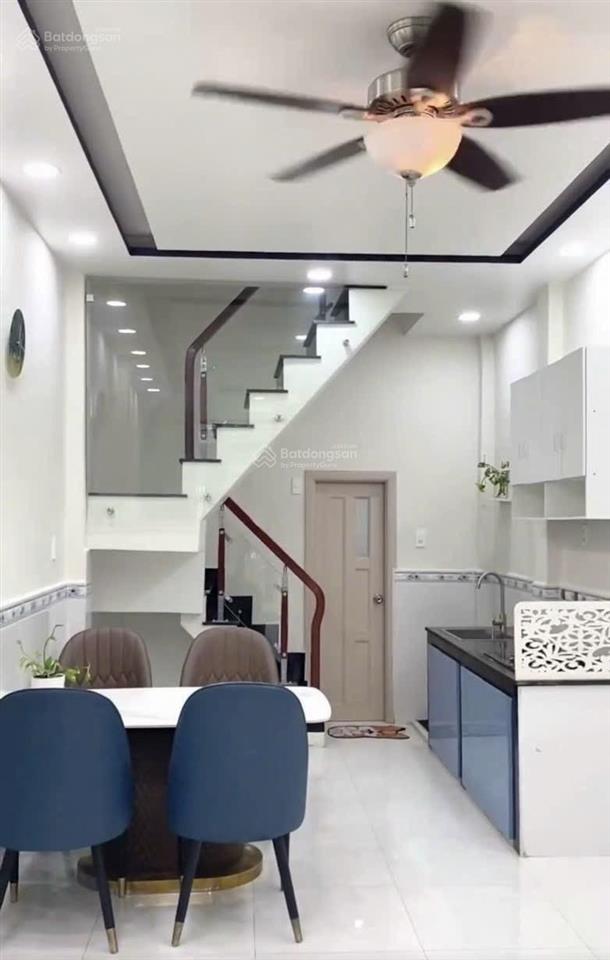 2 tầng  ngay vincome quang trung  ngã 5 gò vấp  3,5 tỷ tl