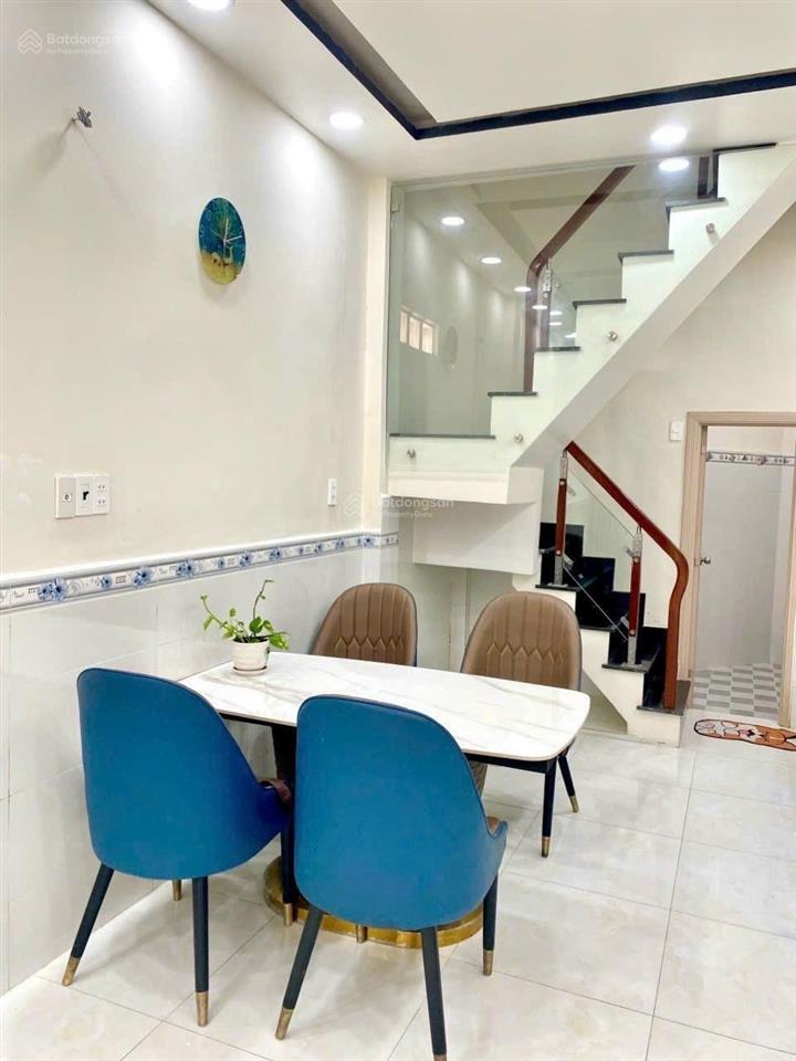 2 tầng  ngay vincome quang trung  ngã 5 gò vấp  3,5 tỷ tl