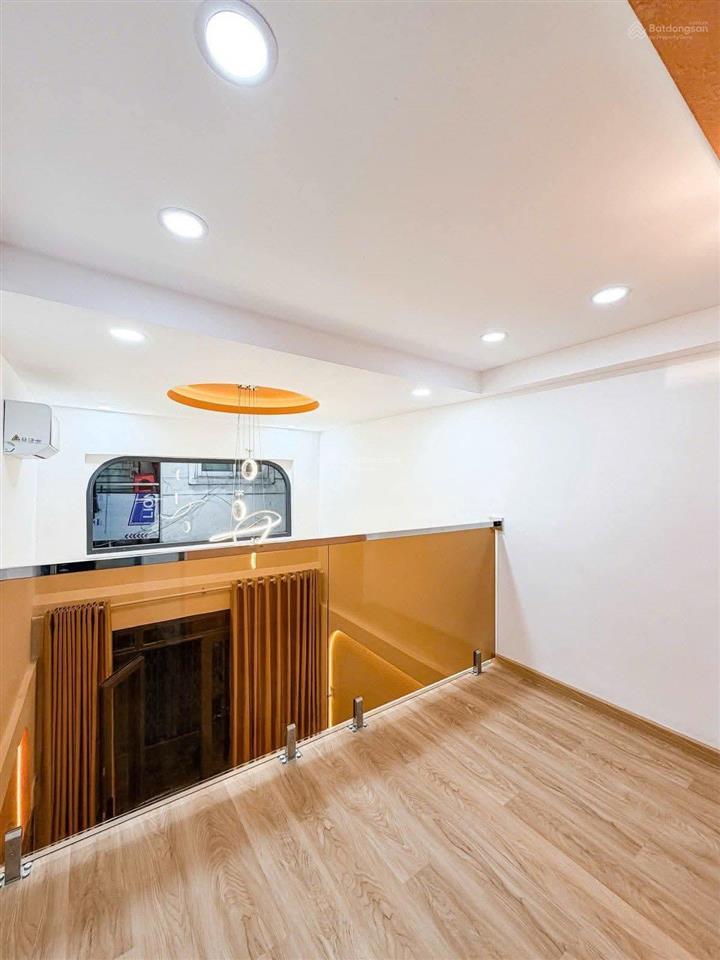 Siêu phẩm khu vip đường d2 nguyễn gia trí p25 bình thạnh 29m2 x 3 tầng 3pn 3wc full