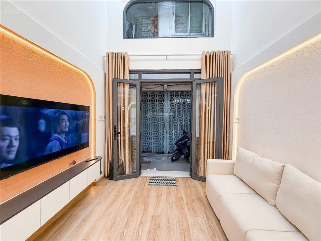 Siêu phẩm khu vip đường d2 nguyễn gia trí p25 bình thạnh 29m2 x 3 tầng 3pn 3wc full