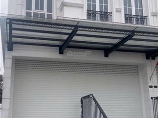 Cho thuê tòa văn phòng, khu đô thị cực rộng, tự do sửa chữa lắp đặt, ưu tiên thuê dài