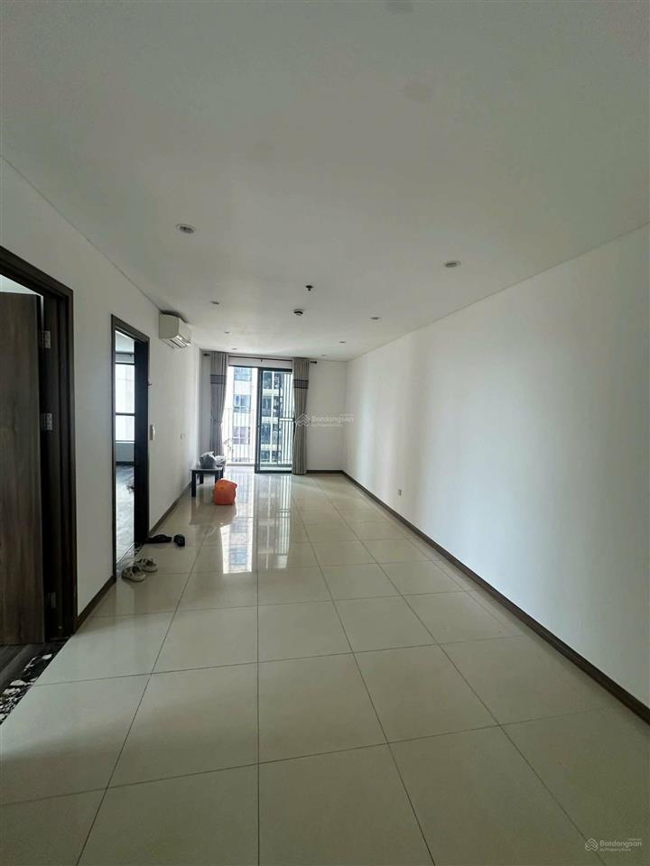 Cho thuê 2 phòng ngủ hà đô, nội thất cơ bản