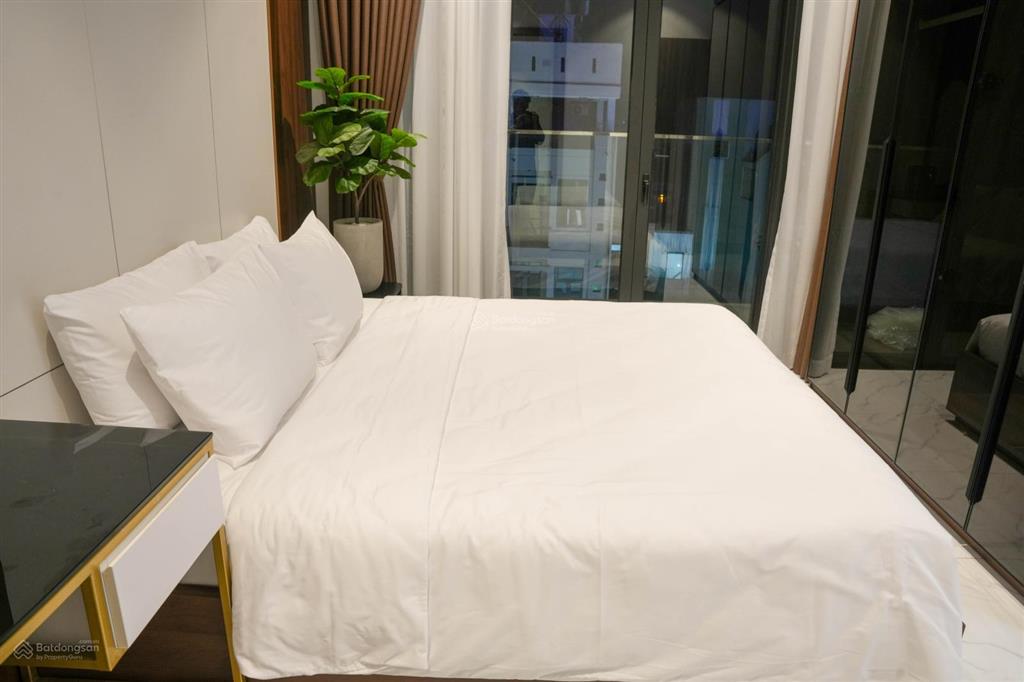 Cho thuê căn hộ 3pn 100m² full nội thất hiện đại, balcony thoáng, trung tâm đà nẵng