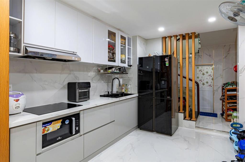 Bán nhà 149m2, 4pn, 5wc tại 63/9 bà hạt, 7,3 tỷ vnd