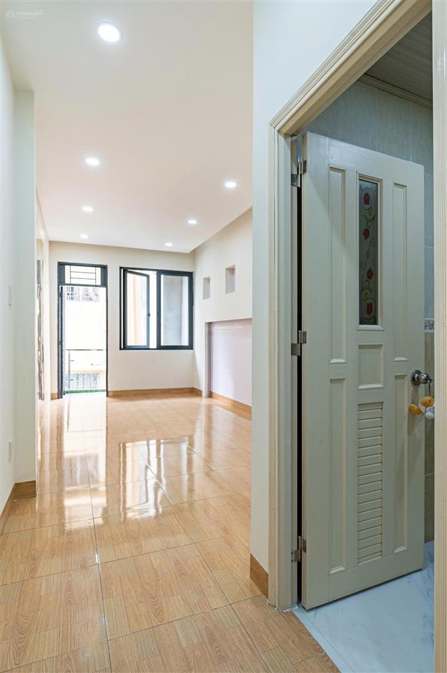 Bán nhà 149m2, 4pn, 5wc tại 63/9 bà hạt, 7,3 tỷ vnd