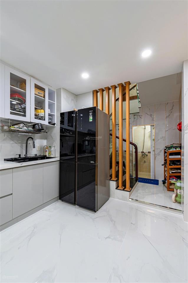 Bán nhà 149m2, 4pn, 5wc tại 63/9 bà hạt, 7,3 tỷ vnd