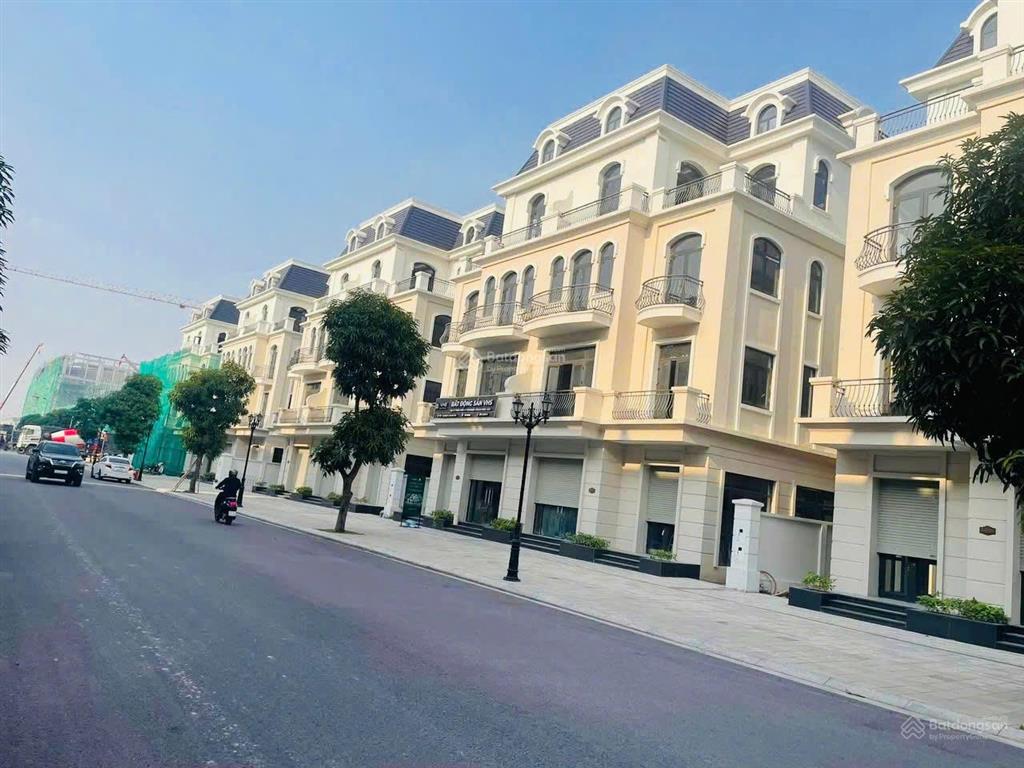 Cắt lỗ hay bán gấp? song lập kinh đô 150m2 chỉ nhỉnh 19 tỷ mặt tiền 10m, cách vincom ocp2 vài bước