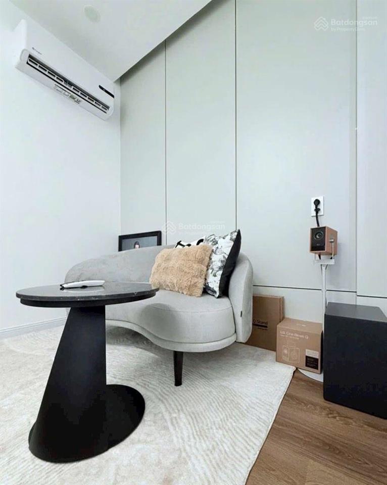 Đẹp như căn hộ cao cấp  xe tải tới nhà  5pn  khu hồ biểu chánh