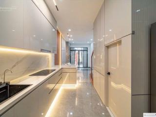 Đẹp như căn hộ cao cấp  xe tải tới nhà  5pn  khu hồ biểu chánh