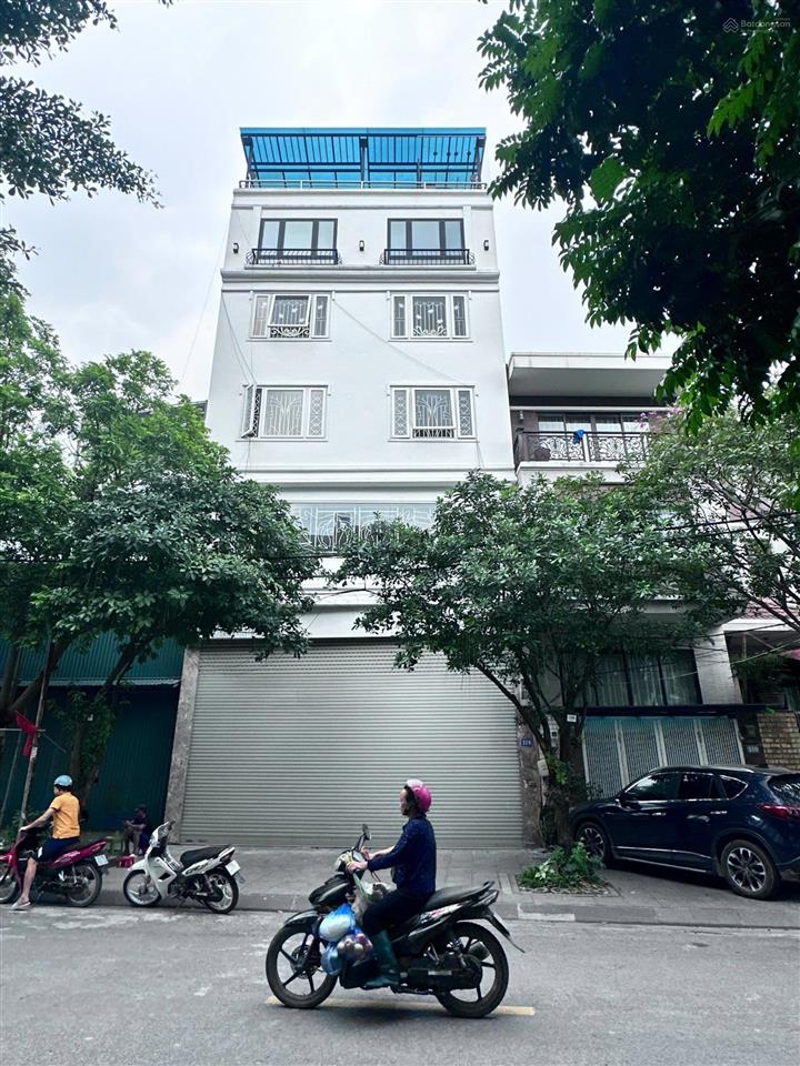 Tòa nhà văn phòng thiết kế chuẩn thương mại long biên mt 9 m