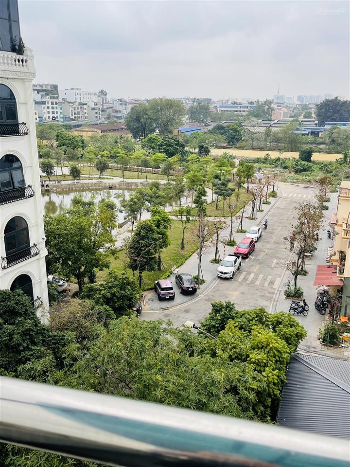 Tòa nhà văn phòng thiết kế chuẩn thương mại long biên mt 9 m