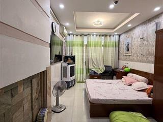 Bán nhà phan huy ích ngay siêu thị emart, đường 8m, 65m², 5 tầng, nhỉnh 7 tỷ tl