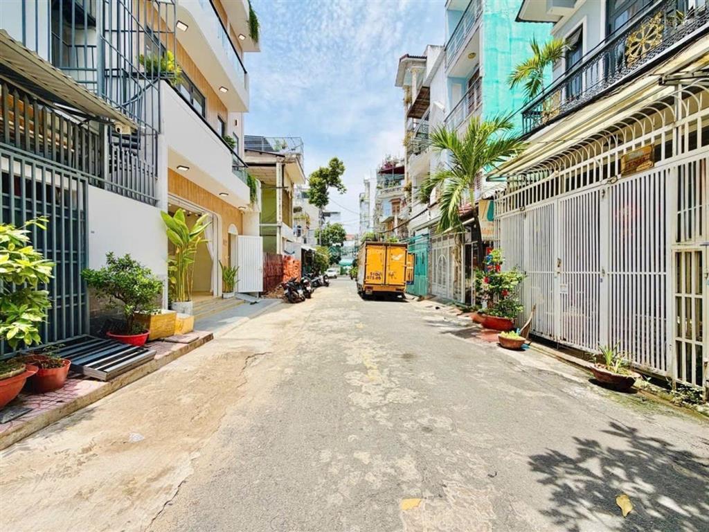 Bán nhà mới phạm văn bạch ngay sân gold sân bay, hẽm xe tải 6m, ngang 7m, 5 tầng, nhỉnh 7 tỷ tl