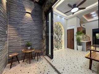 Bán nhà mới quận 6 phạm văn chí, ngang 4x14m, 4 tầng btct, nhỉnh 5 tỷ tl