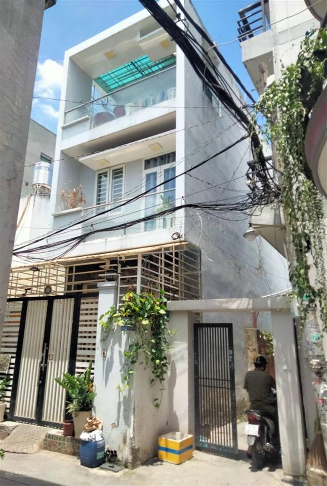 Bán gấp nhà quận tân phú bờ bao tân thắng, ngang 4x15m, 3 tầng, nhỉnh 5 tỷ tl