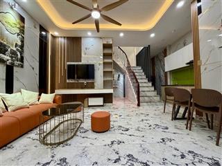 Bán nhà đẹp âu cơ q.tân bình ngay vòng xoay lê đại hành, 40m2, 3 pn, nhỉnh 4 tỷ tl