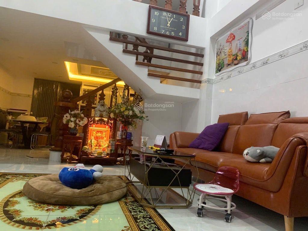 Nhà mới 3 tầng gần chợ khải hoàn hẻm 10m trần đại nghĩa diện tích 5 x 14 (70m)