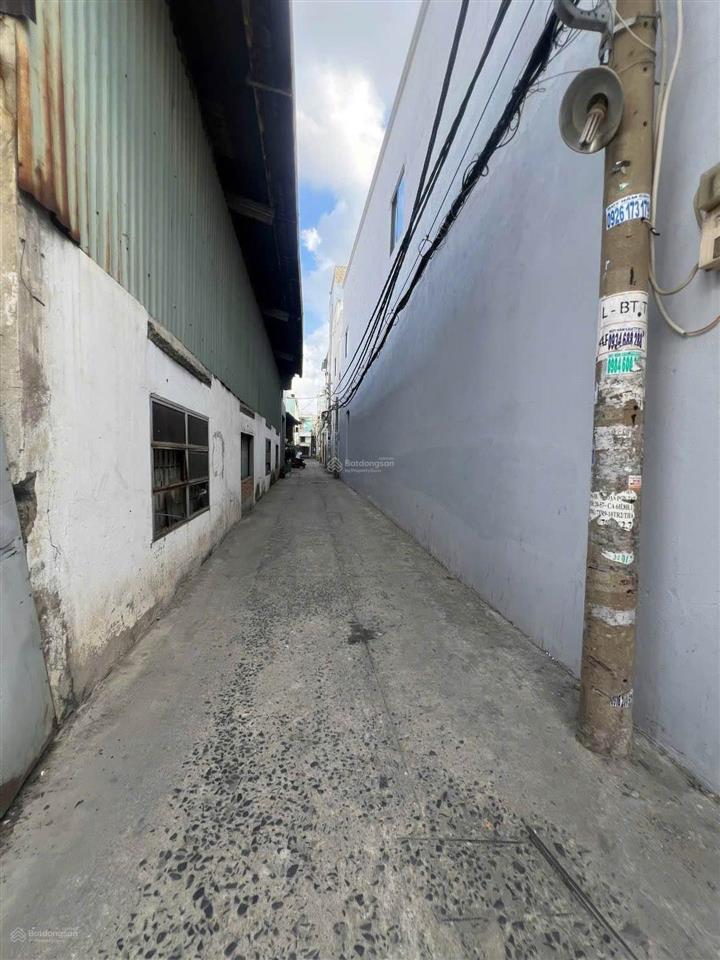 Nhà an lạc bùi tư toàn giá chỉ 2 tỷ hơn có nhà sổ riêng vị trí đẹp ngay an lạc, bình t