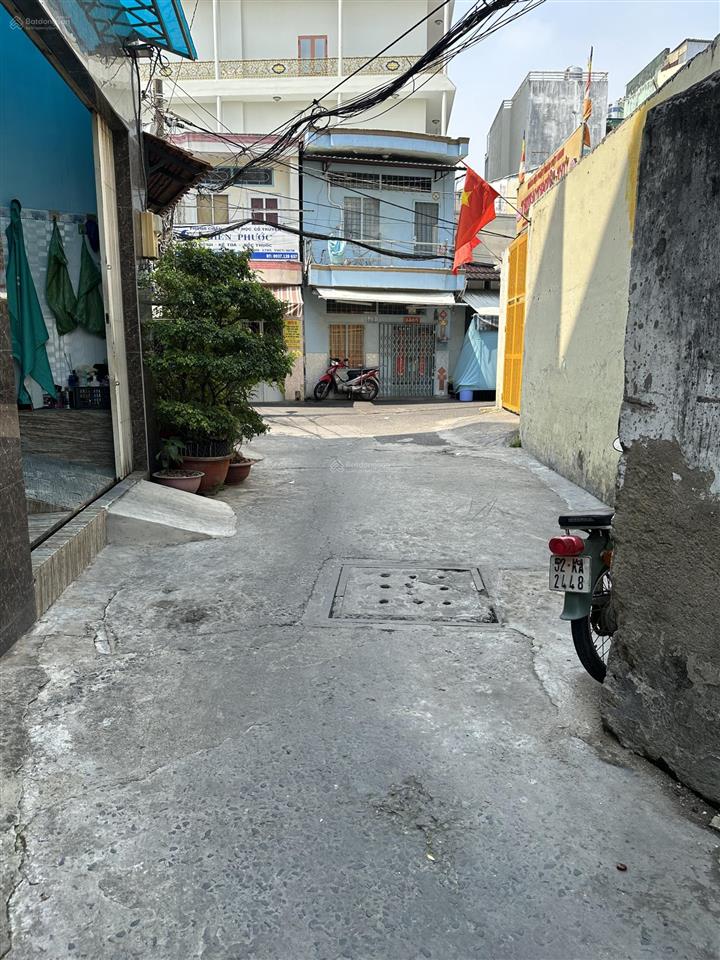 Nhà hẻm xe hơi hồng bàng xách vali vào ở ngay địa chỉ hồng bàng, p. phú lâm, tp.hcm
