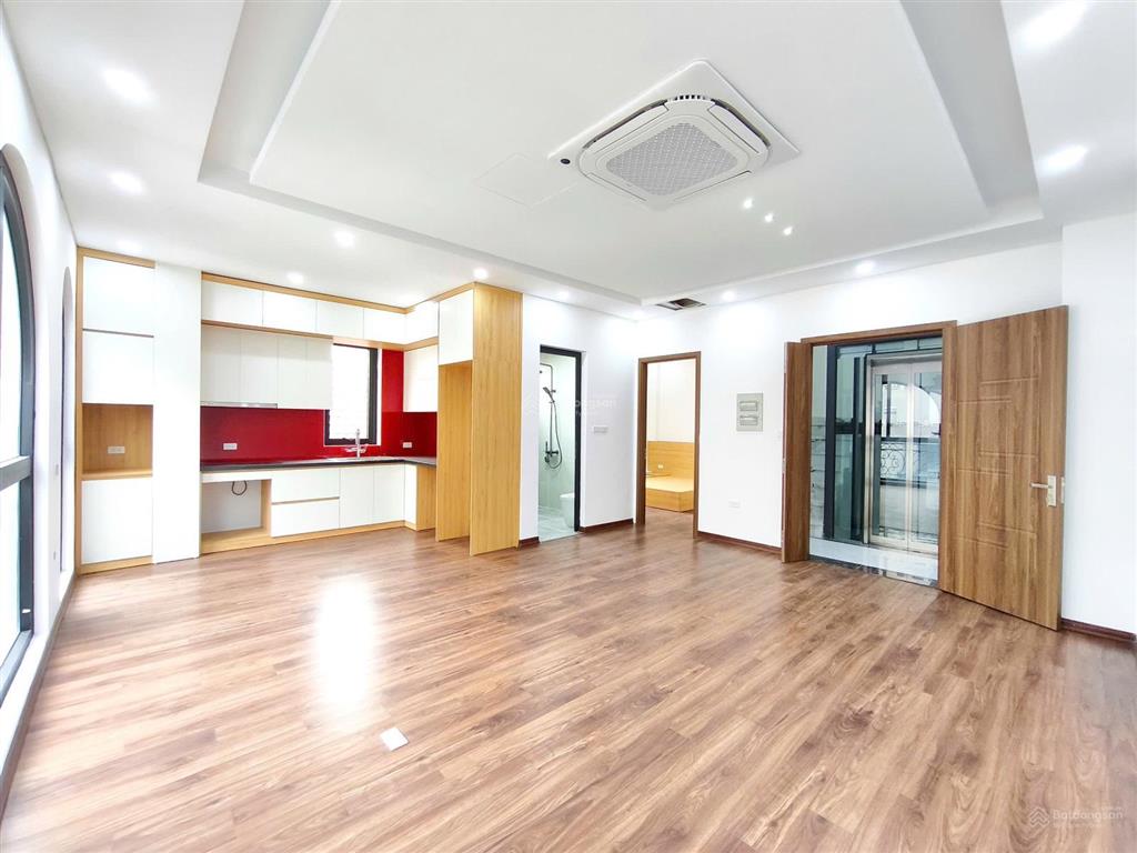 Phân lô thanh xuân, đầy đủ tiện ích. 65m² x7 t lô góc thang máy. vỉa hè rộng. giá 24 tỷ