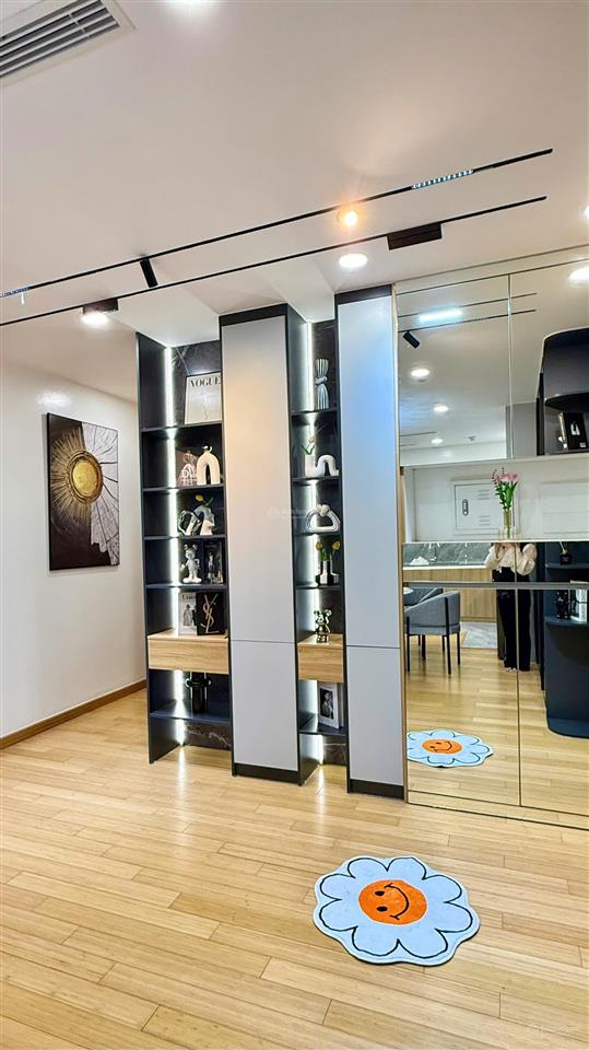 Chính chủ cắt lỗ! căn hộ the zei 2pn, nội thất xịn sò, sổ đỏ, giá chỉ từ 9,8 tỷ .  0877 982 ***