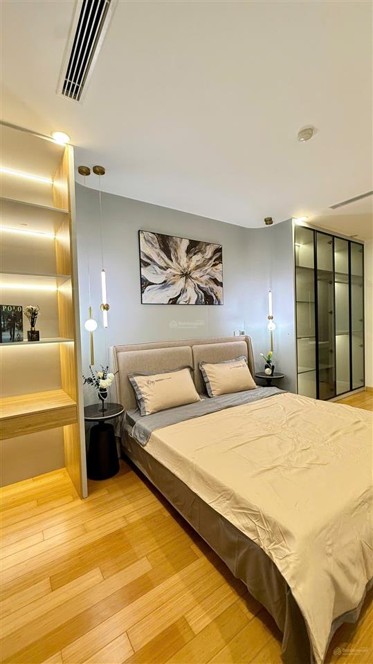 Chính chủ cắt lỗ! căn hộ the zei 2pn, nội thất xịn sò, sổ đỏ, giá chỉ từ 9,8 tỷ .  0877 982 ***