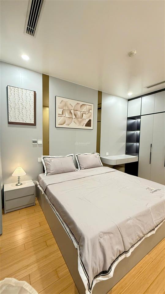 Chính chủ cắt lỗ! căn hộ the zei 2pn, nội thất xịn sò, sổ đỏ, giá chỉ từ 9,8 tỷ .  0877 982 ***