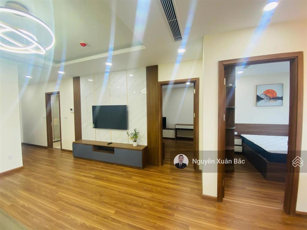 Bán gấp cc golden park tower, giá siêu hời, 11 tỷ vnd, 95m2, 3pn, 2wc, đông nam nhận nhà ngay