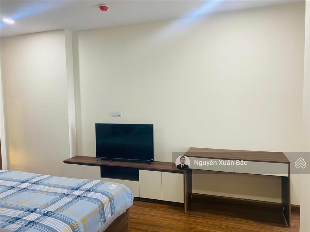 Bán gấp cc golden park tower, giá siêu hời, 11 tỷ vnd, 95m2, 3pn, 2wc, đông nam nhận nhà ngay